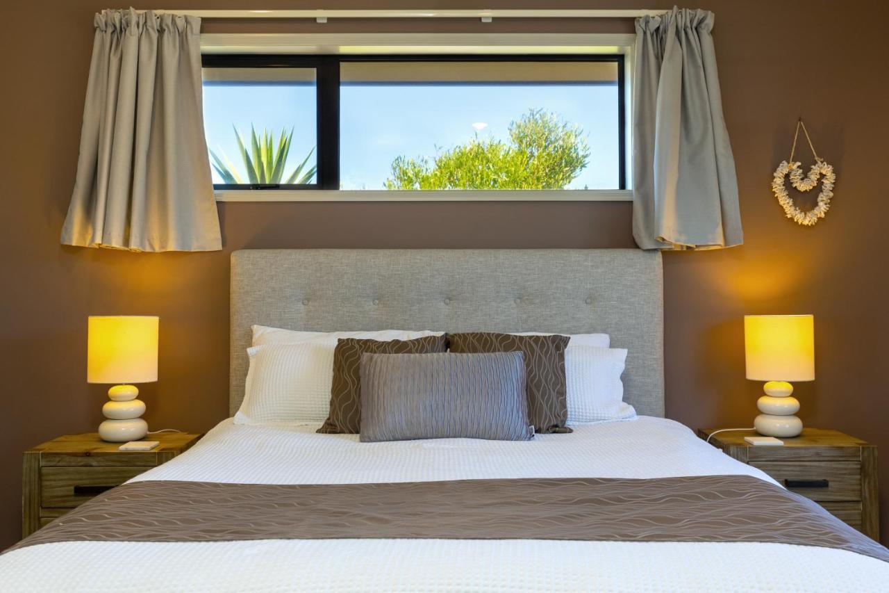 Ocean View Beachfront Apartment Blenheim Dış mekan fotoğraf