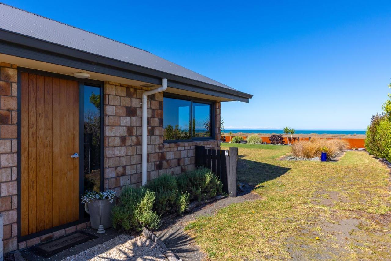 Ocean View Beachfront Apartment Blenheim Dış mekan fotoğraf